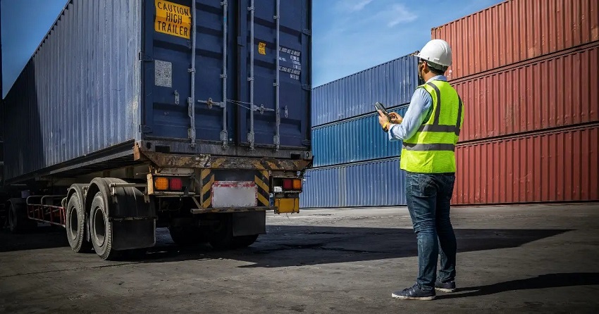 What Are the Advantages of Transportation