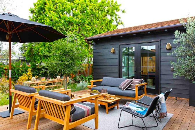 Deck Design Inspirations to Transform Your Outdoor Space - The Fuzz Daily